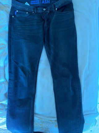 Vaqueros Hugo Boss Negros