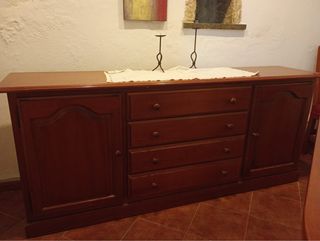 Mueble de salón de madera