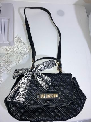 Bolso Love Moschino Negro Acolchado