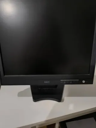 Pantalla AIRIS Negra