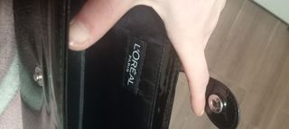 Bolso de mano negro charol