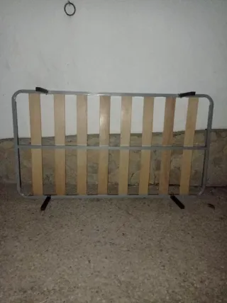 Somier metálico con lamas de madera