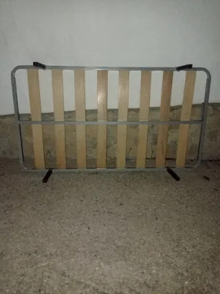 Somier metálico con lamas de madera