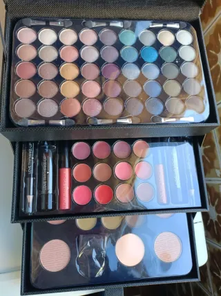 Maletín de Maquillaje Completo