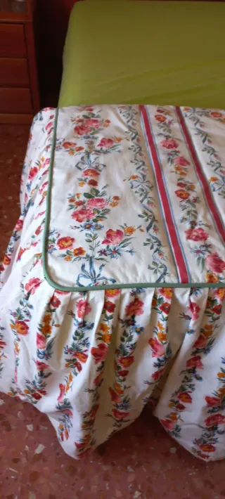 Colcha edredón floral