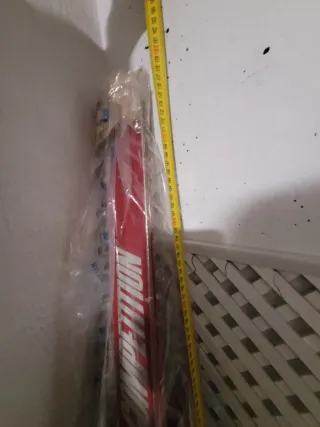 Esquís Rossignol 560 con bastones