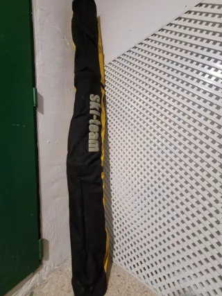 Esquís Rossignol 560 con bastones