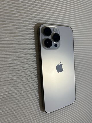 iPhone 14 Pro Max Dorado