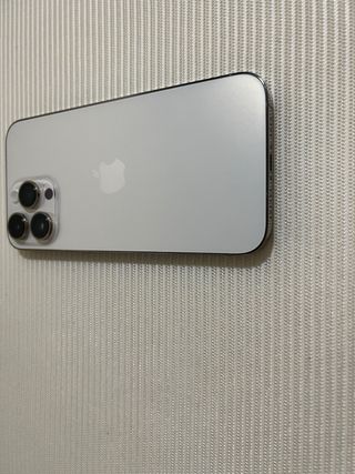 iPhone 14 Pro Max Dorado