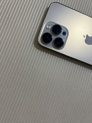 iPhone 14 Pro Max Dorado