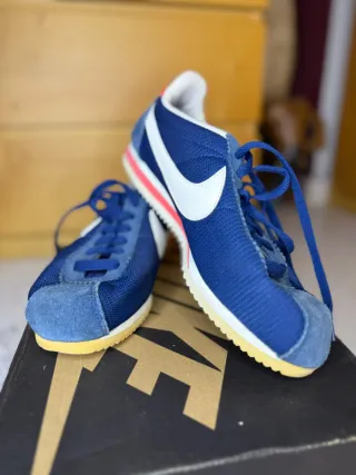Zapatillas Nike Cortez Azul y Blanco