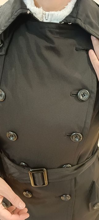 Gabardina negra zara