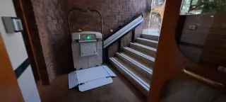 Salvaescaleras eléctrico