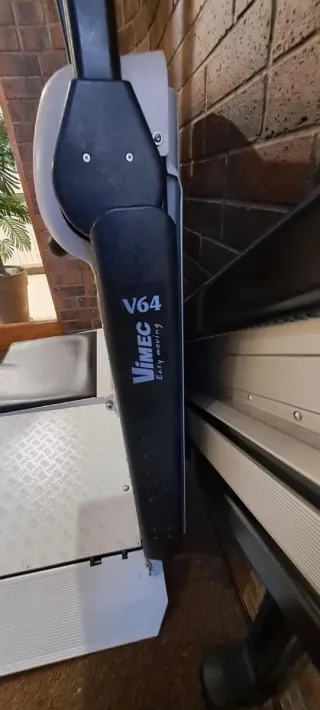 Salvaescaleras eléctrico