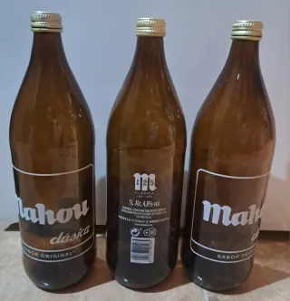 3 Bottiglie Vuote Mahou 1L Edizione Limitata (casco)