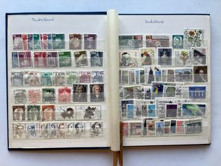 Classificatore Francobolli Diversi Paesi