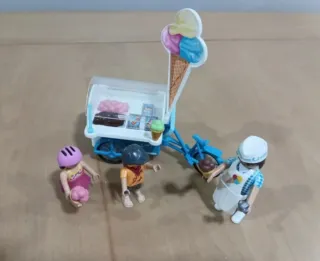Playmobil Carrito de Helados con figuras