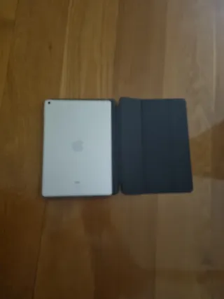 iPad 9ª Gen 64GB WiFi Plata