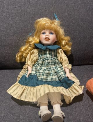 Bambola porcellana vintage