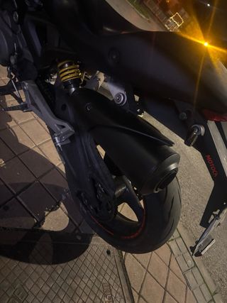 Ducati Monster 696