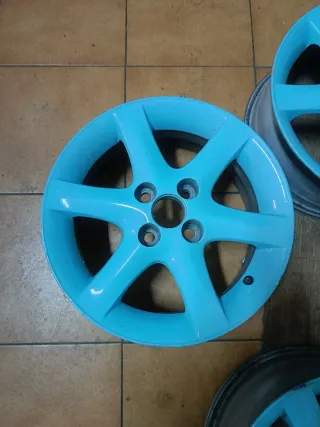 Llantas Toyota Corolla 4x100