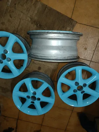 Llantas Toyota Corolla 4x100