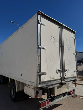 Se vende camion renault midlum en buen estado