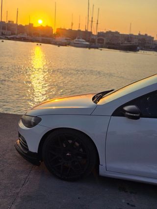 Volkswagen Scirocco 2011