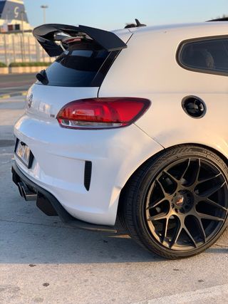 Volkswagen Scirocco 2011