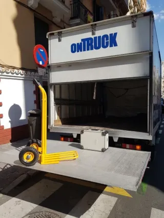 Transporte mudanza y vaciado