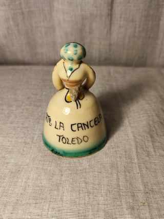 Campanita cerámica vintage