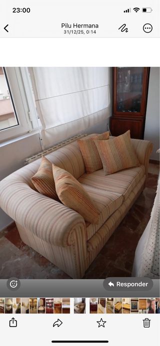 Sofá de 2 plazas con 4 cojines