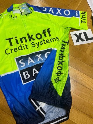 Conjunto equipacion ciclismo.Talla XL.Nuevo