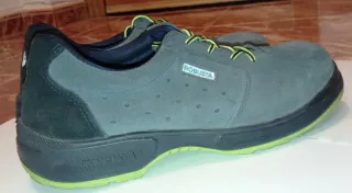 Zapatos de Seguridad T44 nuevos