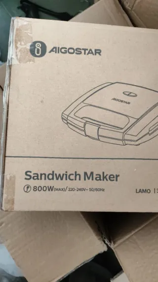 Sandwichera Aigostar Lamo 800W