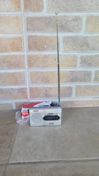 Radio Portátil  AM/FM  Nueva