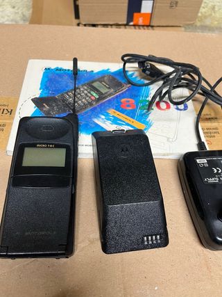 Teléfono Móvil Motorola Micro T-A-C 8200 Vintage