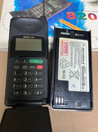 Teléfono Móvil Motorola Micro T-A-C 8200 Vintage