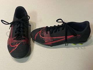 Bota Fútbol Niño Talla 34 Nike Mercurial