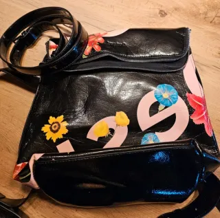 Zaino Desigual nero con fiori