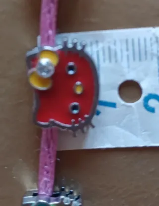 Charm Hello Kitty colorati con strass