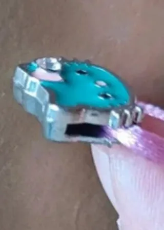 Charm Hello Kitty colorati con strass