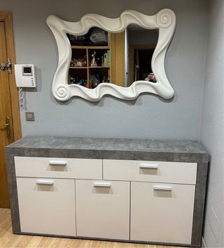Mueble recibidor con espejo
