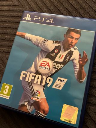 FIFA 19 PS4 (PlayStation 4) - EA Sports