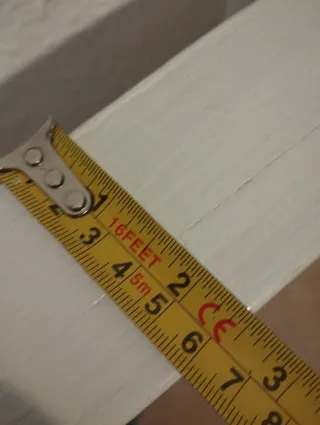 Cabecero de madera blanco. No hago envío.