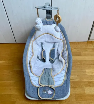 Hamaca Ingenuity Bebé Música Vibración