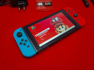 Nintendo Switch + Juegos