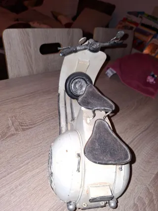 Moto Clásica Decorativa