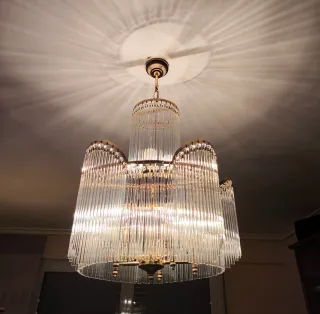 Lámpara de techo cristal y metal dorada