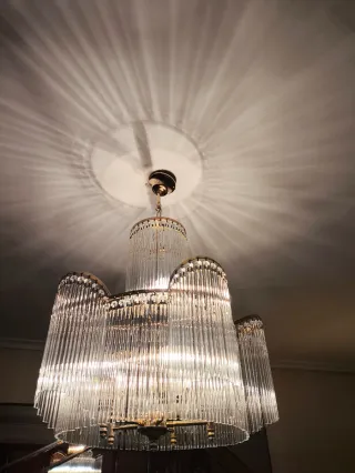 Lámpara de techo cristal y metal dorada